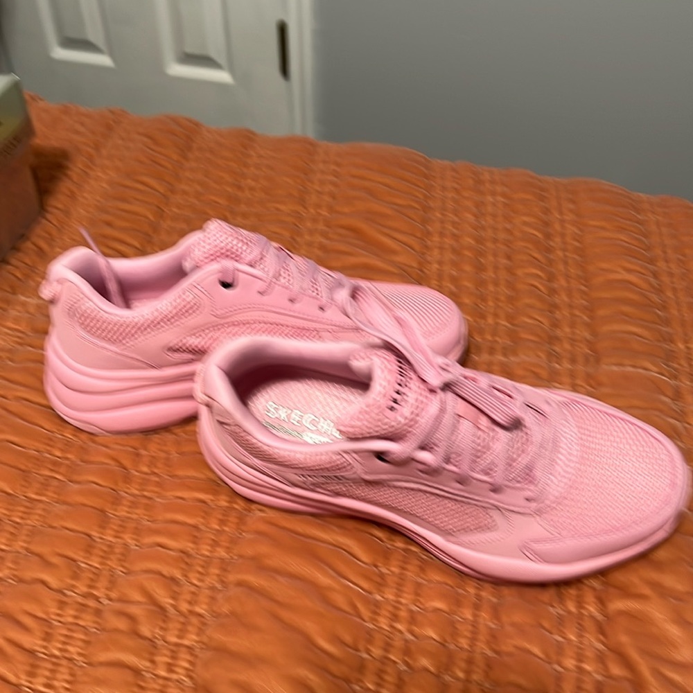 Skechers Air-Cooled Memory Foam comfort insole, pink, women’s 7.5, NEW